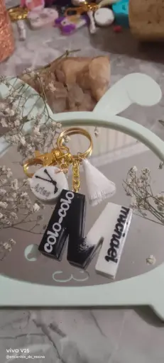 LLAVERO LETRA INICIAL PERSONALIZADOS